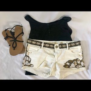 Express Shorts, Off-White Sz 8